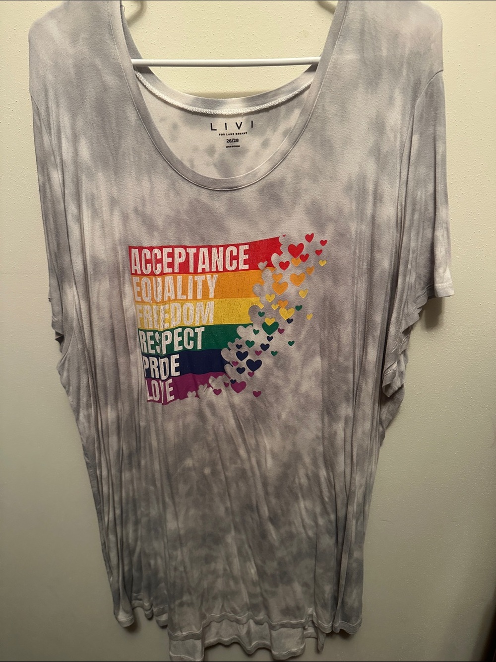 Lane Bryant LIVI Graphic Tee in Light Gray